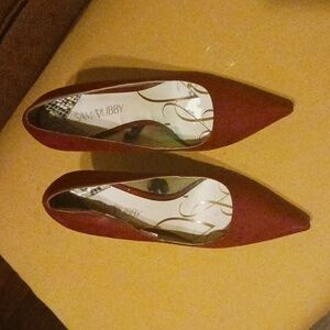 Sam & Libby Burgundy Pointy Toe Suede Shoes.